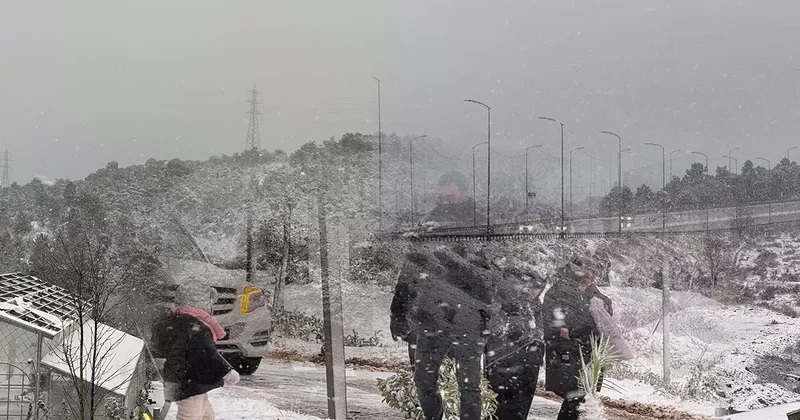 İstanbul da kar yarın da devam edecek mi? Meteoroloji açıkladı