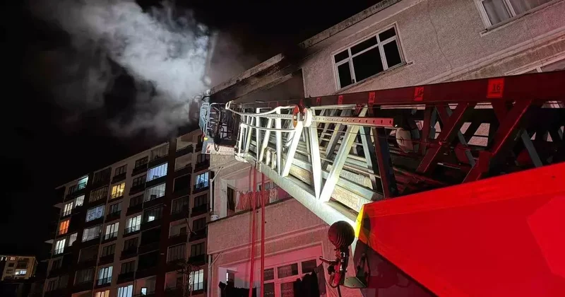 Artvin Hopa’da apartman dairesinde yangın paniği