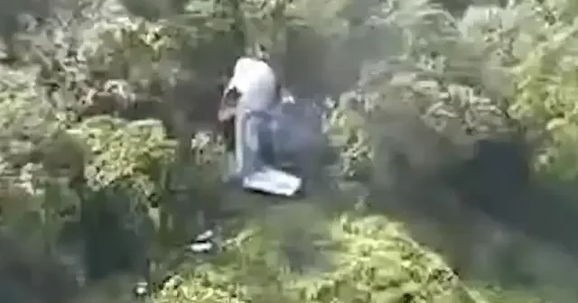 Endonezya da kaybolan uçağın enkazı bulundu VİDEO İZLE