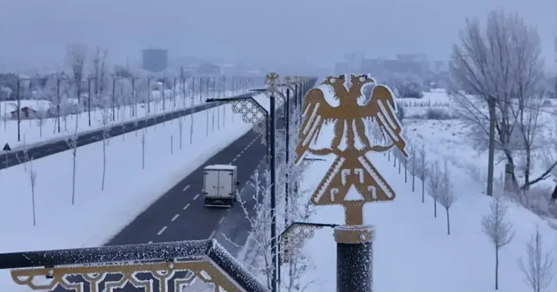 Sivas ta hayat dondu: Termometreler eksi 22 dereceyi gösterdi