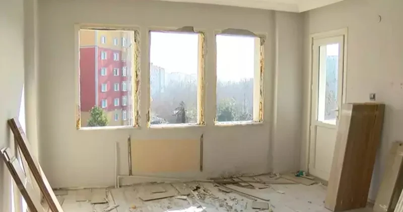 Çürük raporu verilen binada kalan tek kiracı: Gidenlerin 5 kuruş alamayacağının farkında olduğum için burayı terk etmiyorum