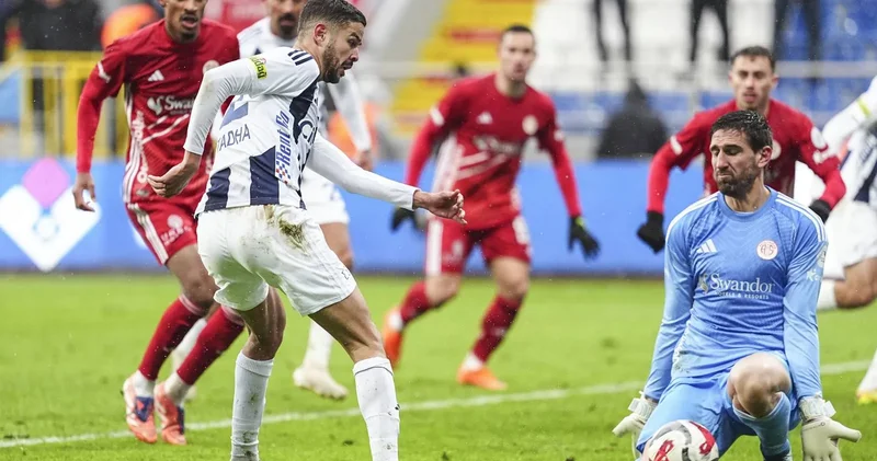 İstanbul da gol sesi çıkmadı: Kasımpaşa ile Antalyaspor puanları paylaştı