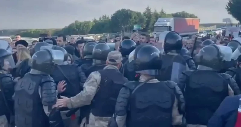 Jandarma Genel Komutanlığı, İmamoğlu nun diploma davası sırasında yaşanan olaylara ilişkin idari süreç başlatıldığını duyurdu