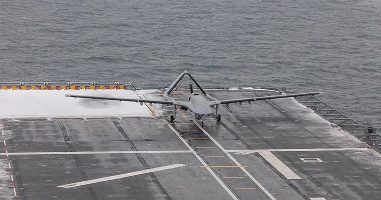 Bayraktar TB3 SİHA NATO tatbikatına damga vurdu: Zorlu hava koşullarında kusursuz gösteri