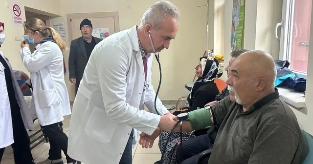 Mobil Sağlıklı Hayat Timi Bademdere de hizmet verdi Niğde Haberleri