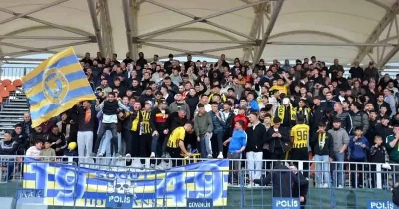 Kural tanımıyorlar! Deplasman yasağı olmasına rağmen tribüne girdiler