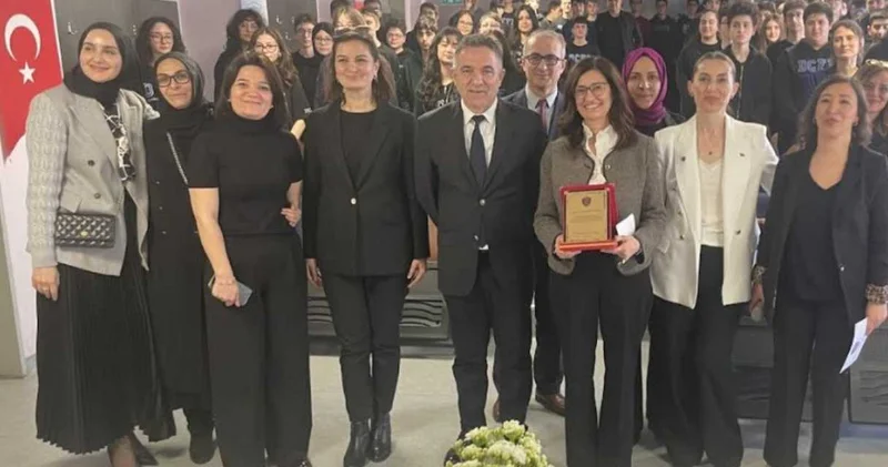 Doğan Cüceloğlu ölümünün 5’inci yılında adını taşıyan lisede anıldı