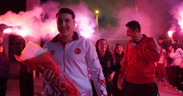 Avrupa şampiyonuna, minik sporculardan coşkulu karşılama Bolu Haberleri