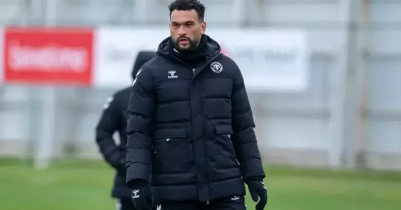 Fenerbahçe nin eski yıldızı İlhan Palut un yardımcısı oldu