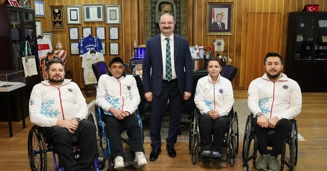 Rektör Hacımüftüoğlu, Milli takıma seçilen özel sporcuları misafir etti Erzurum Haberleri