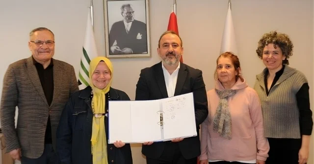 Edirneli kadınların emeği Bal Rotası ile dünyaya açılıyor Kadın emeğiyle 4 milyon 985 bin TL lik kırsal kalkınma hamlesi başlatıldı Edirne Haberleri