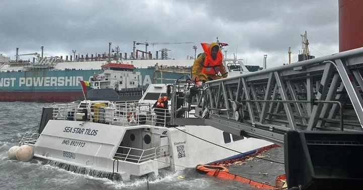 Fırtına nedeniyle gemide mahsur kalan personeller kurtarıldı