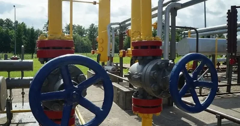 Avrupa nın depolarında gaz kalmadı! Rusya dan kritik açıklama