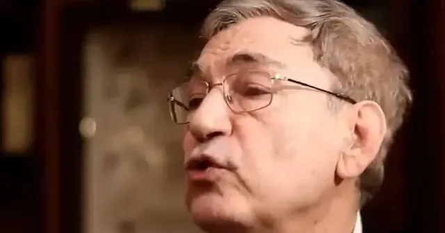 Orhan Pamuk ‘Epstein belgelerini’ görmezden gelip ülkesini kötüledi: Türkiye’deki skandallar Batı’dakilerin yanında rezalet VİDEO İZLE