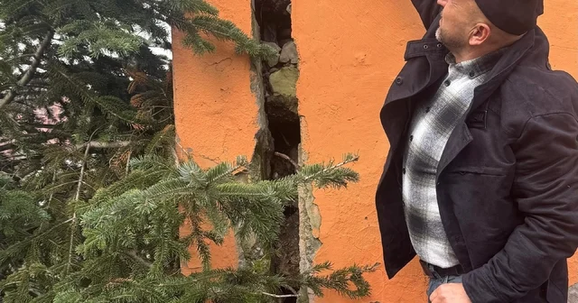 Alaplı TOKİ İlk ve Ortaokulu nda istinat duvarında çökme tehlikesi Zonguldak Haberleri