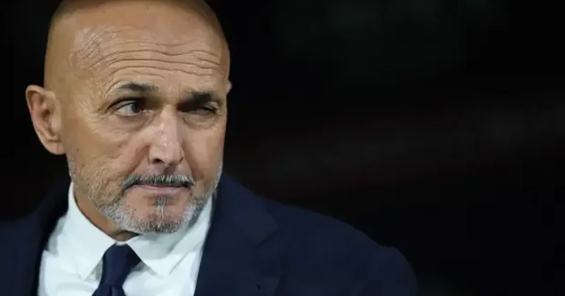 Türk gazeteci Spaletti yi çıldırttı: Basın toplantısında salon buz kesti