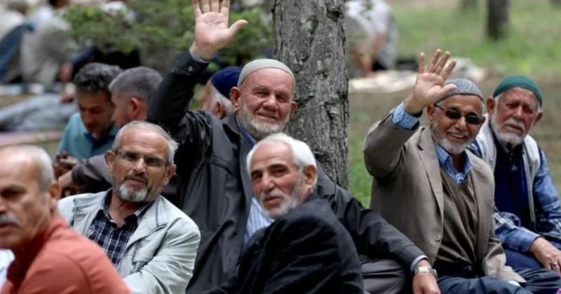 Emekliler üzen bir haber daha! İkramiye önerisi AKP ve MHP oylarıyla reddedildi Sözcü Gazetesi