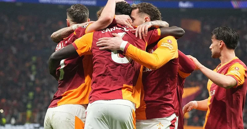 Tüm dünya Galatasaray ın tarihi zaferini konuşuyor: Juventus İstanbul da hayaletiyle karşılaştı Sözcü Gazetesi