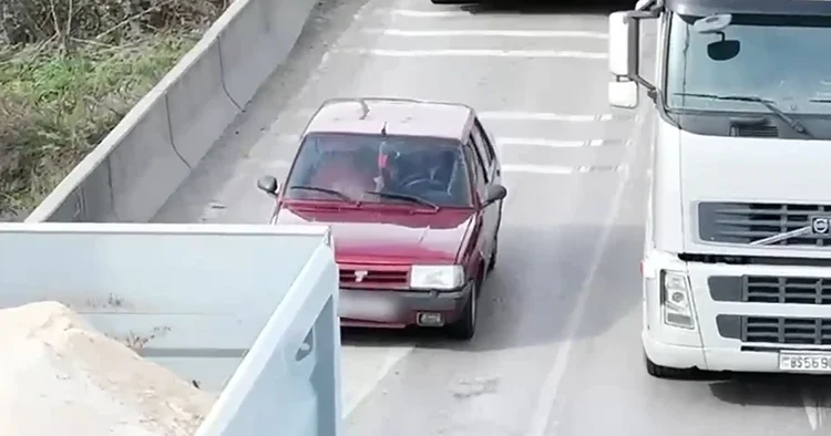 Fark edilmeyeceklerini sandılar: Dron kamerası o anları kayda aldı