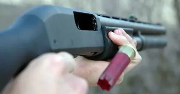 Kocaeli haberleri Kocaeli de cıvata kavgasında kan aktı! Kuzenini tüfekle ağır yaraladı 18 Şubat 2026