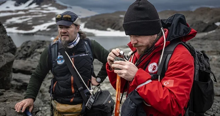 Türkiye den Antarktika ya bilim seferi: Milyonlarca yıllık hafızanın peşinde