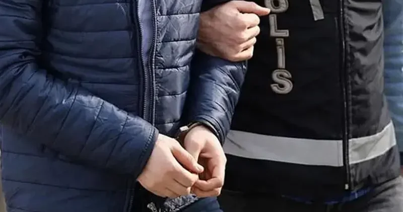 İçişleri Bakanlığı: Nitelikli dolandırıcılık şebekelerine yönelik 10 ilde düzenlediğimiz operasyonlarda 84 şüpheliyi yakaladık