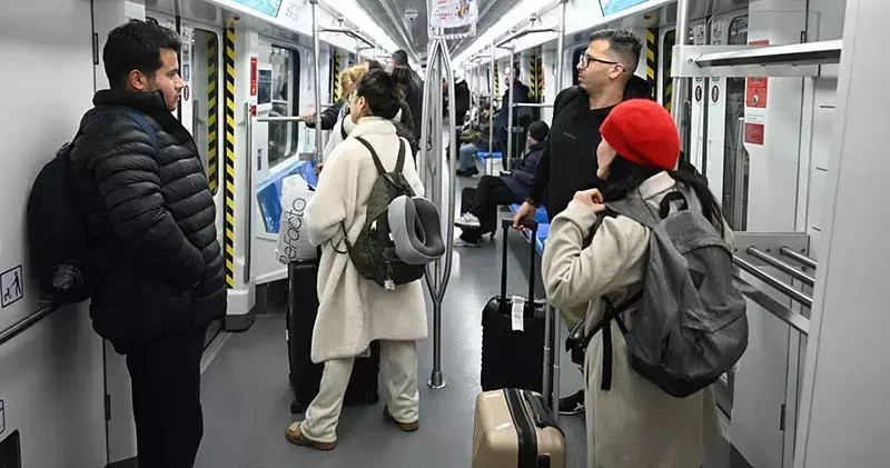 Gayrettepe İstanbul Havalimanı Arnavutköy hattını bir günde 44 bin 467 yolcu kullandı