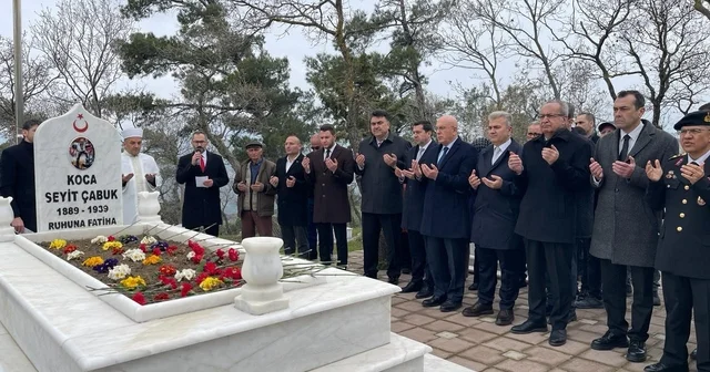 Seyit Onbaşı kabri başında anıldı Balıkesir Haberleri