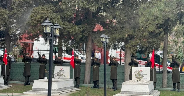 Eğirdir de Çanakkale Zaferi gururla kutlandı, şehitler dualarla anıldı Isparta Haberleri