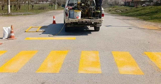Yaya geçidi ve kasis çizgileri yenilendi Düzce Haberleri