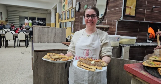 Bu lezzetler Ramazan da damak çatlattı İftarda da sahurda da pide Aydın Haberleri