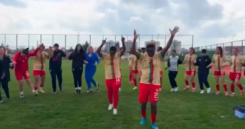 Beşiktaş ı 4 golle deviren Amedspor coştu