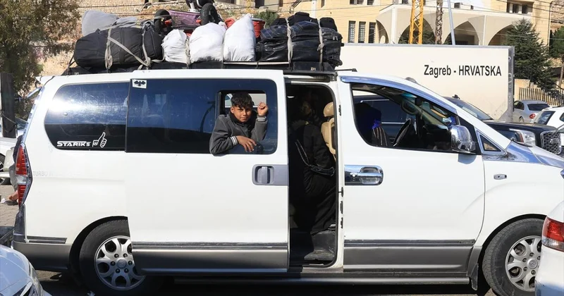 İsrail in tahliye ve saldırı tehdidinin ardından Lübnan ın Sur kentinden kuzeye doğru göç dalgası yaşanıyor