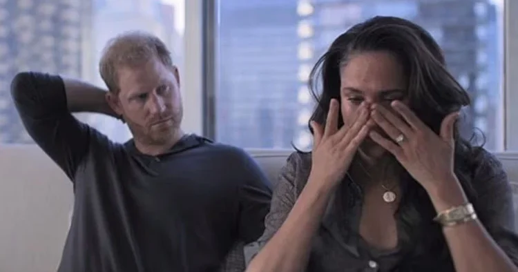 Reçel kaynattı dibi tuttu, yemek yaptı kimse beğenmedi... Peri masalına acı son!