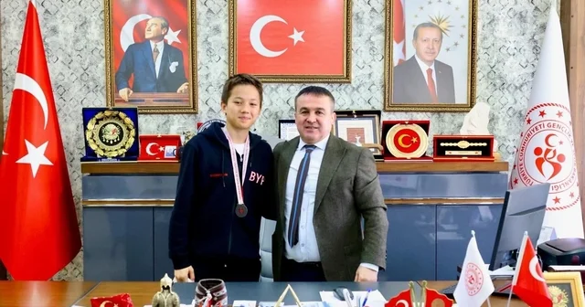 Bilecikli yüzücü milli takım yolunda Bilecik Haberleri