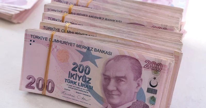 Petrol yükseldi, altın düştü: Dev banka şuan için en mantıklı yatırımı açıkladı Sözcü Gazetesi