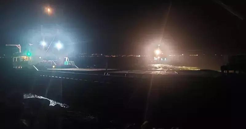 Balıkesir’de kuru yük gemisi karaya oturdu