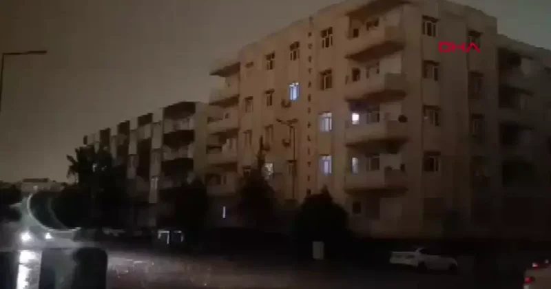 Mardin de şiddetli yağmur! Cadde ve sokaklar göle döndü