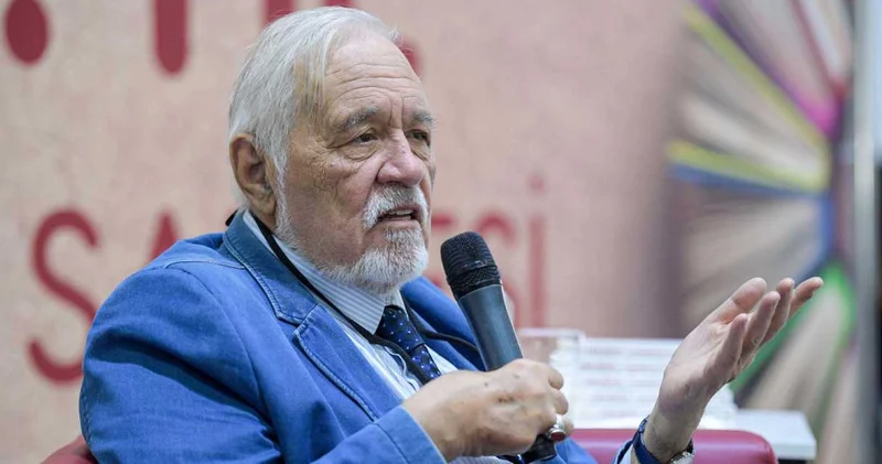 İlber Ortaylı İzmir’de anıldı: Kızı ve kardeşi anlattı