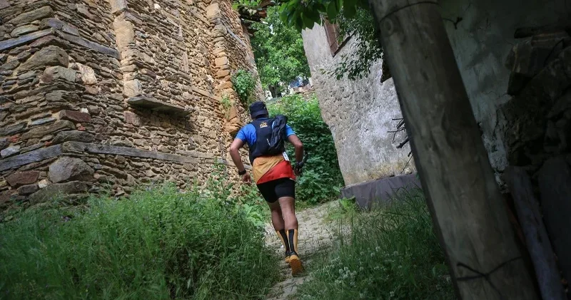 Ege’nin kalbinde nefes kesen yarış: Efeler Yolu Ultra Trail başlıyor Diğer Haberleri