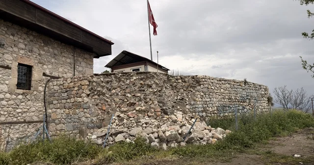 Roma İmparatoru Sezar ın Geldim, gördüm, yendim dediği kale surlarında çökme yaşandı Tokat Haberleri