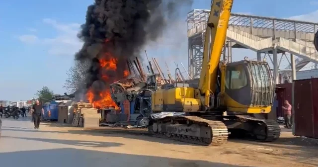 Edirne de hurdacılar sitesinde çıkan yangın korkuttu Edirne Haberleri