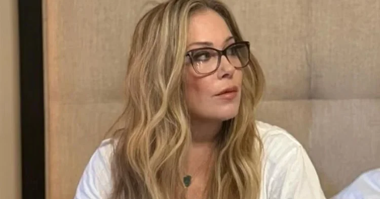 Ekranın güzel yüzünden kötü haber: Yarına bile çıkamayabilir... Arkadaşları baş ucunda ağlıyor!