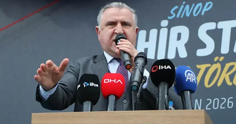 Gençlik ve Spor Bakanı Bak: Çocukları kötü alışkanlıklardan uzak tutalım, spor salonlarına getirin