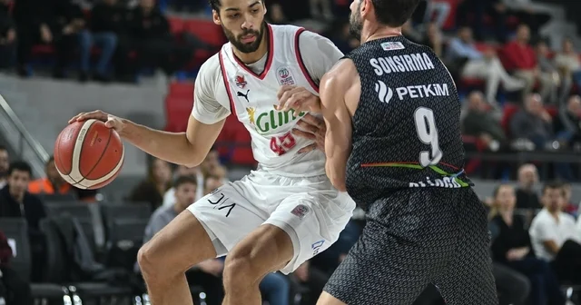 Basketbolda kritik Ege derbisi İzmir Haberleri