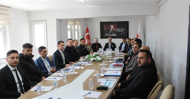 Ağrı da uyuşturucu ve yasa dışı bahisle mücadele toplantısı yapıldı Ağrı Haberleri