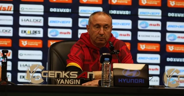 Stanimir Stoilov: Bugün oyun şeklimizden memnun değilim Göztepe Teknik Direktörü Stanimir Stoilov: Penaltıda bahane sunmuş olduk Oyun tarzımız kesinlikle bu değil Güvendiğimiz oyun tarzına geri dönmeliyiz Kocaeli Haberleri