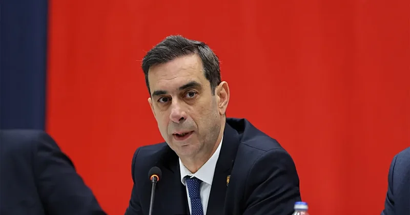 Fenerbahçe Yüksek Divan Kurulu Başkanı Şekip Mosturoğlu: İnisiyatif rakibimize geçti