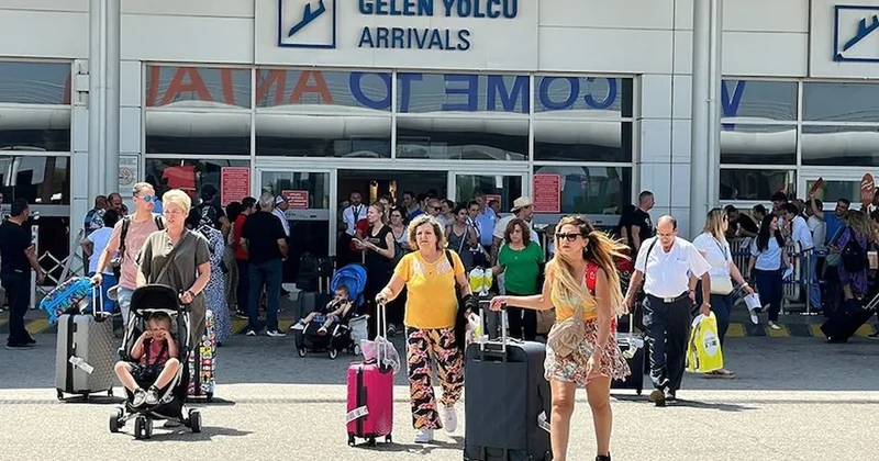 Rotayı Türkiye ye kırdılar: 12 bin TL lik tatil için kilometrelerce uzaktan akın ediyorlar Sözcü Gazetesi