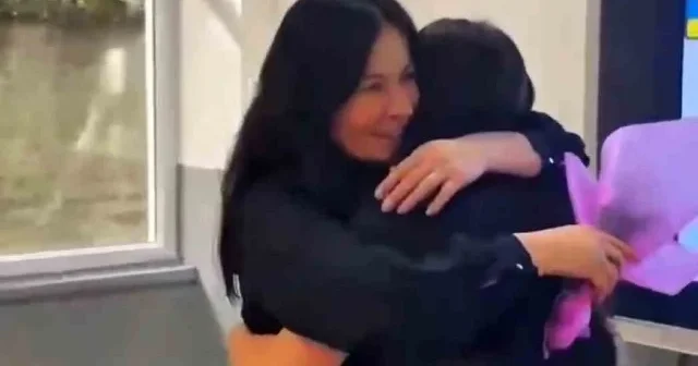 Karabük te öğrencilerden öğretmenlerine anlamlı sürpriz VİDEO İZLE